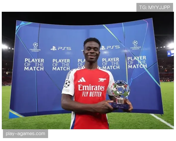 亚马尔与萨卡右边锋对比分析：进攻方式与比赛影响力差异在哪？