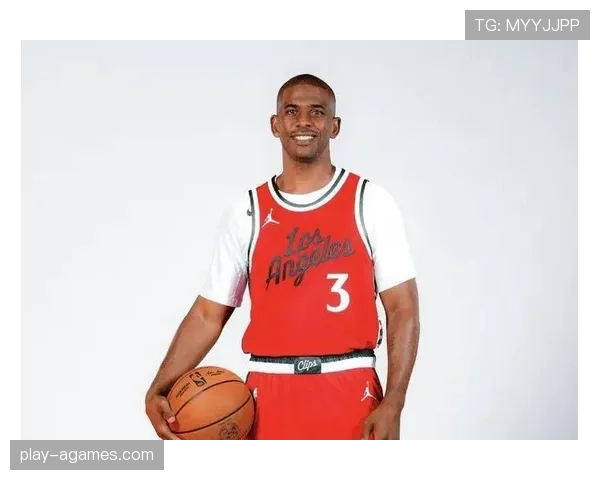 克里斯·保罗关键挡拆助攻提升球队季后赛进攻节奏