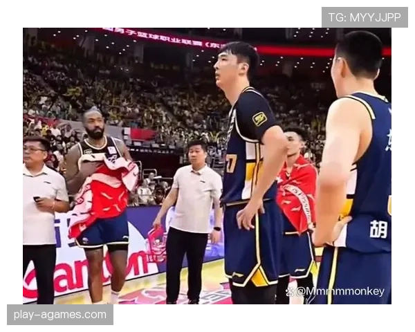 篮球比赛中替补席管理规则的具体要求与常见违规示例